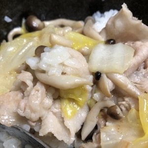 白菜と豚バラのうま煮丼